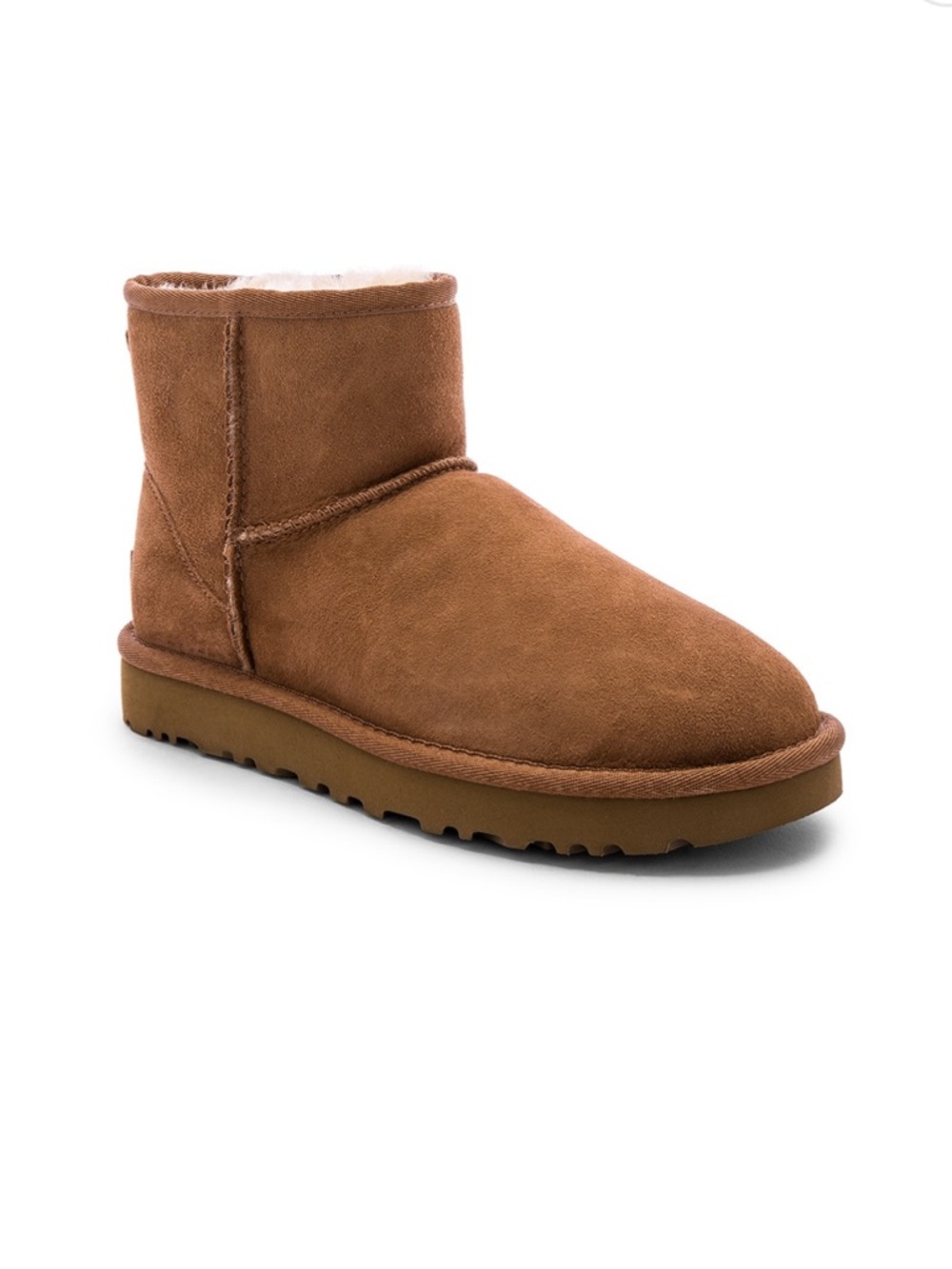Ugg Classic Mini II Bootie in Chestnut